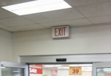 Single Mom Was Fired for Helping a Stranger — Not Knowing He Was the Billionaire CEO in Disguise